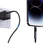 خرید مبدل یوسمز SJ681؛ مبدل USB-C به Lightning با پشتیبانی از شارژ سریع 30 وات، نمایشگر دیجیتال توان، بدنه آلومینیومی و طراحی کوچک و سبک.