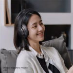 هدفون بیسیم یوسمز مدل UJ29 مجهز به Bluetooth 5.3 برد اتصال تا حدود 10 متر درایورهای 40 میلیمتری کیفیت صدای استریو و HiFi دارای 3 حالت تنظیم EQ باتری 400 میلیآمپرساعتی شارژدهی تا حدود 40 ساعت زمان شارژ حدود 2 تا 3 ساعت طراحی روگوشی و تاشو وزن حدود 209 گرم بدنه ساختهشده از PC، فولاد و چرم مجهز به میکروفون برای مکالمه مناسب موسیقی، فیلم، بازی و استفاده روزمره مناسب برای اتصال به موبایل، تبلت، لپتاپ و سایر دستگاههای سازگار